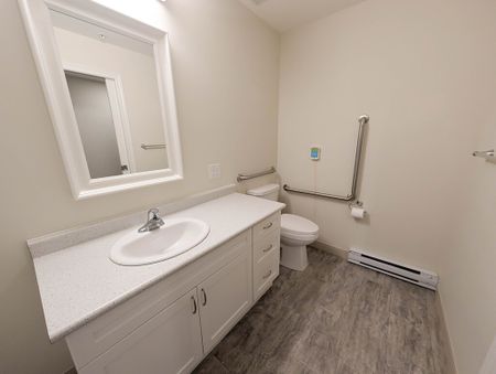 All-Inclusive Studio in Caring Senior Community - Photo 5