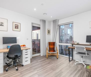 Lismore Boulevard, LONDON - Photo 4