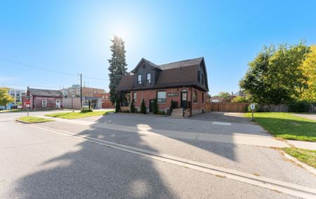 For Lease - 228 Brock Street Unit# Basement, Whitby, Ontario - Photo 3