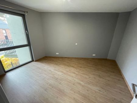 Appartement te huur - Foto 3