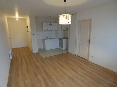 Location Appartement 2 pièces 38m² - Photo 2