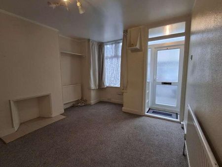 Callowland, Watford, WD24 - Photo 2