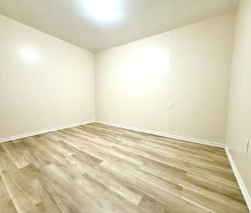 For Lease - 2-51 Admiral Road, Ajax, Ontario - Photo 2