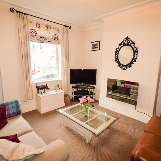 3 bedroom house share to rent - Photo 1