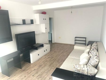 Oferim spre inchiriere apartament zona Coresi - Fotografie 2