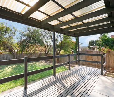 THE PERFECT FAMILY HOME - Photo 4