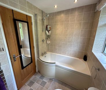 Saffron Road, Bracknell Saffron Road, Bracknell - Photo 2