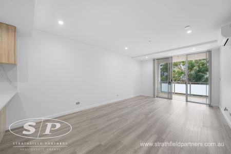 Luxury 2 Bedroom Apartment - Photo 3