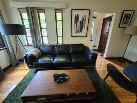 South Yarra - Photo 2