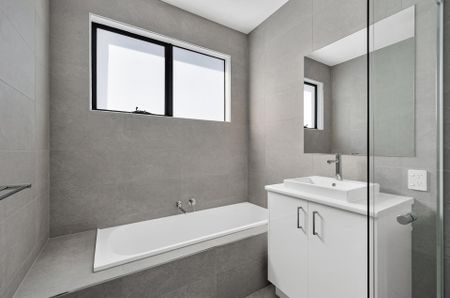 1/18 Mines Road, Ringwood - Photo 3