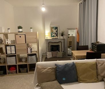 Location Appartement 1 pièce 32m² BORDEAUX 33000 - Photo 2