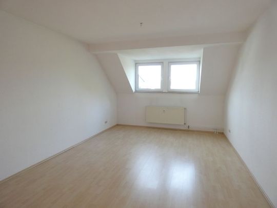 *** Viiiiel Platz! 5 Zimmer-Wohnung mit eigenem Gartenanteil!**** - Photo 1