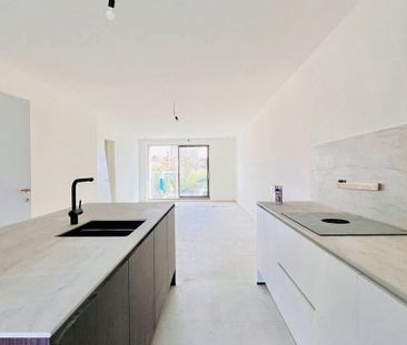 Appartement te huur in Eeklo voor € 1.050 met 2 slaapkamers - Photo 3