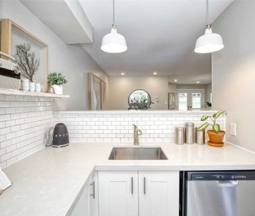 For Lease - 6571 Sapling Trail, Mississauga, Ontario - Photo 6