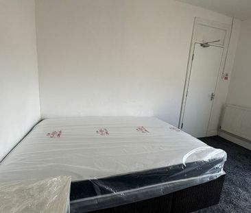 Room in a Shared House, Burlington Road, B10 - Photo 4