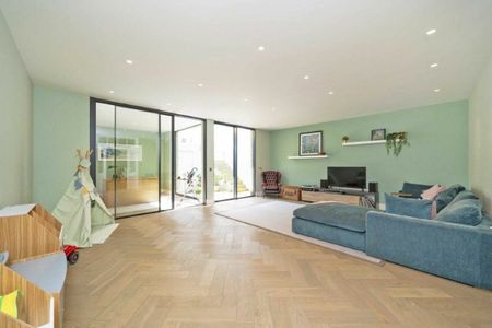 Rodenhurst Road, Clapham, SW4 - Photo 3