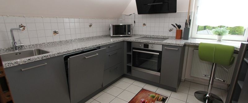 Stilvoll eingerichtete 4-Zimmer-Wohnung im Norden von Nürnberg - Photo 1
