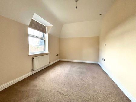 4 bedroom detached house to rent - Photo 4