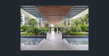 Part-furnished designer apartment opposite Waterloo oval - Photo 5