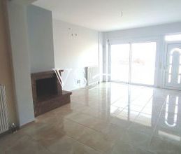 Διαμέρισμα για ενοικίαση - Παραλία, - Φωτογραφία 2