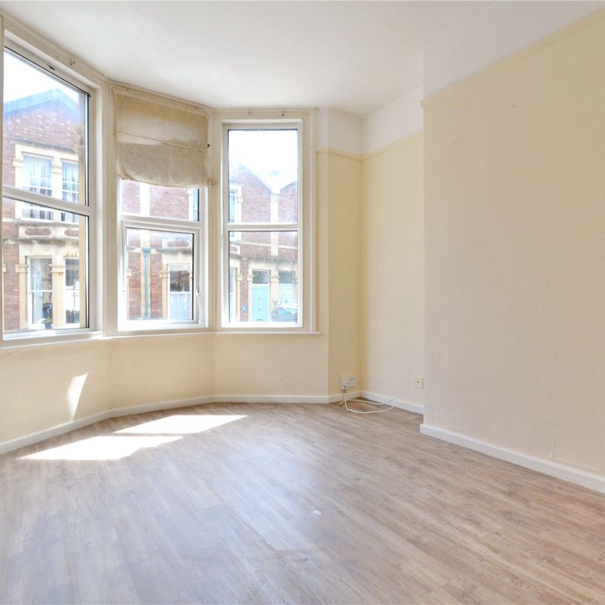 Hill View, Clifton - Photo 1