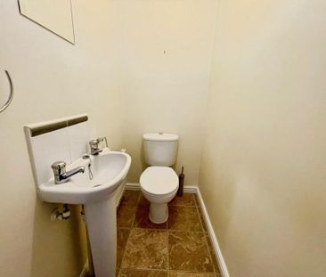 2 bedroom terraced house to rent - Photo 6