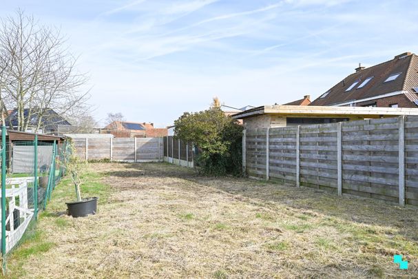 Gesloten bebouwing te Harelbeke - Foto 1