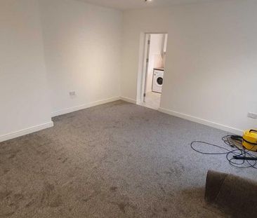 3 bedroom apartment to rent - Photo 1