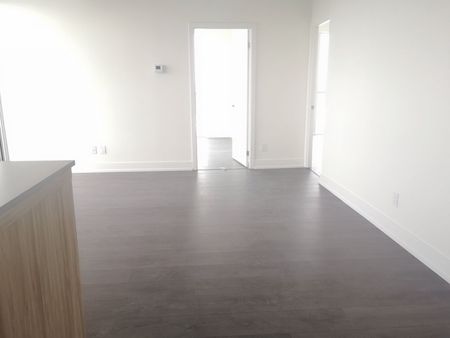 For Lease - 180 Fairview Mall Drive Unit# 909, Toronto, Ontario - Photo 3