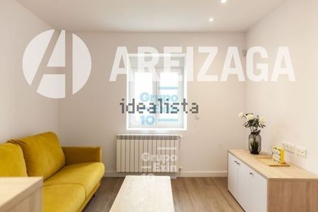 Alquiler de piso en Calle Trueba, 6 - Photo 4