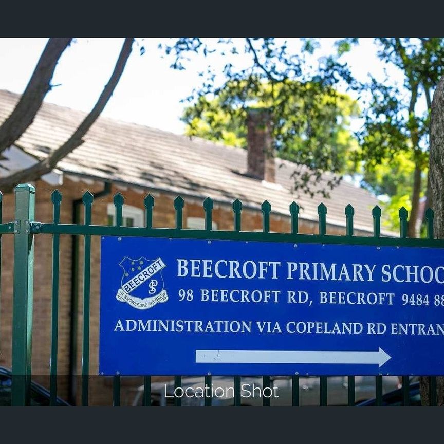 Spectacular 3 bedroom apartment - Photo 1