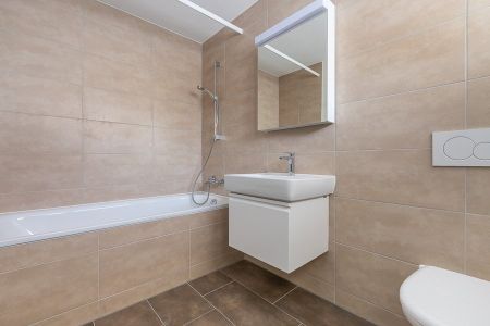 2.5 Zimmer, 75 m², 3. Stock - Photo 3