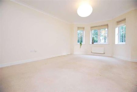 London Road, Guildford, Surrey, GU1 - Photo 2