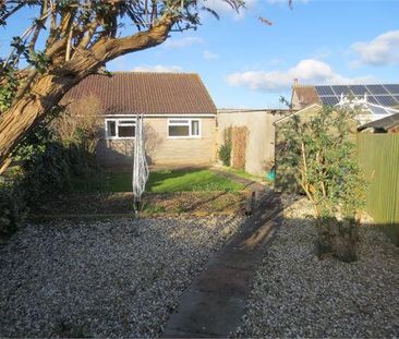 2 bedroom bungalow to rent - Photo 4