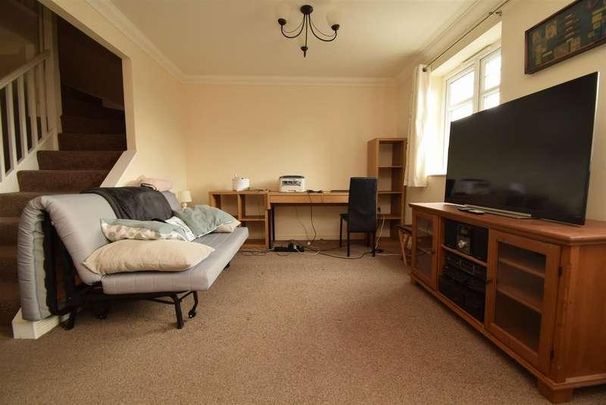 Cowslip Lane, Castleford, WF10 - Photo 1