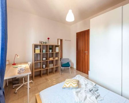 Via Giuseppe Regaldi, Milan, Lombardy 20161 - Photo 5