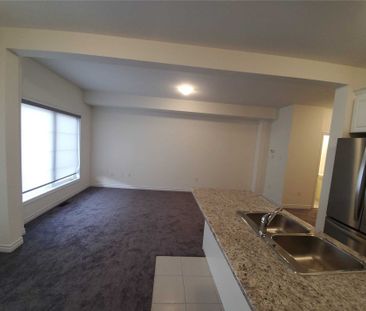 For Lease - 383 Dundas Street Unit# 31, Hamilton, Ontario - Photo 3