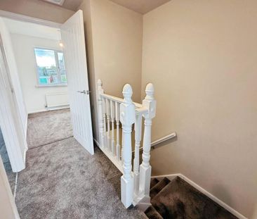 3 bedroom semi-detached house to rent - Photo 5