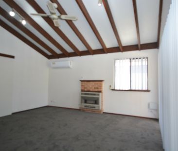 Coastal Beach Living! - Photo 4