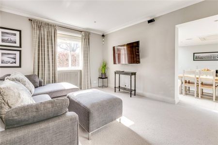 4 bedroom detached house to rent - Photo 5