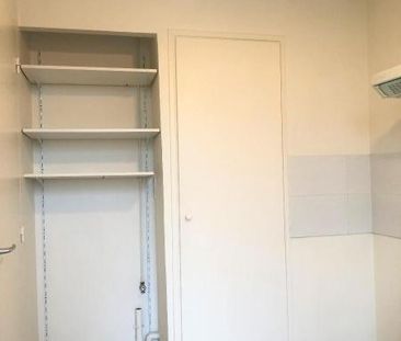 Location Appartement 2 pièces 43m² BOURG LES VALENCE 26500 - Photo 5