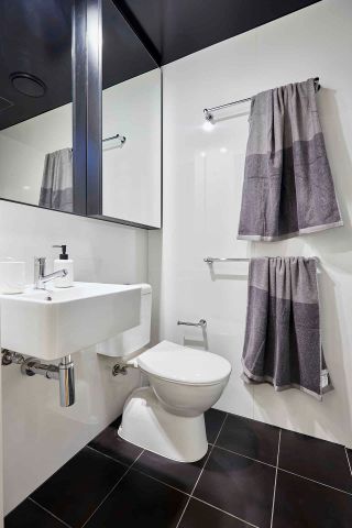 2 Bedroom Ensuite, Double Bed, High Floor - Photo 5