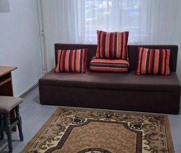 De inchiriat apartament, 3 camere, decomandat, 85 mp, Tudor Vladimirescu, la 5 min de Iulius Mall, Cod 163397 - Photo 3