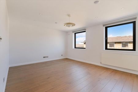 5 bedroom terraced house to rent - Photo 5