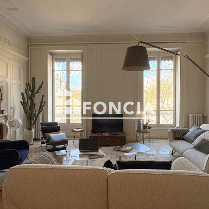 Appartement • Tête d'Or-Foch-Vitton - Photo 1