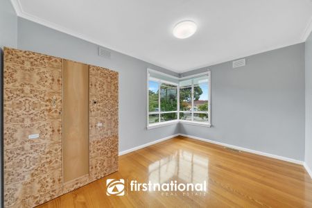13 Parkmore Road, Keysborough - Photo 4
