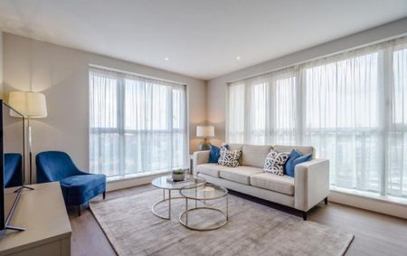 Westferry Circus, Canary Wharf, London, E14 - Photo 2