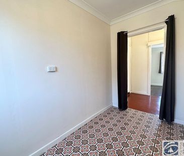 167 Herbert Street, 6018, Doubleview Wa - Photo 2