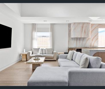 Stunning Family Home with Sunroom & Luxury Finishes – Prime Sunbury... - Photo 2