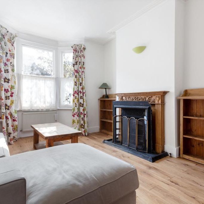 3 bedroom terraced house to rent - Photo 1